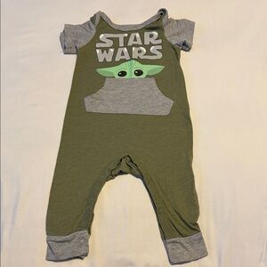 Star Wars Baby Bodysuit - Olive and Heather Gray